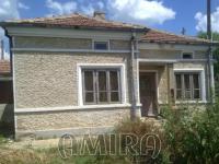 Cheap house in Bulgaria 19 km from the beach front