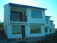 Semi-detached house with sea view near Albena front