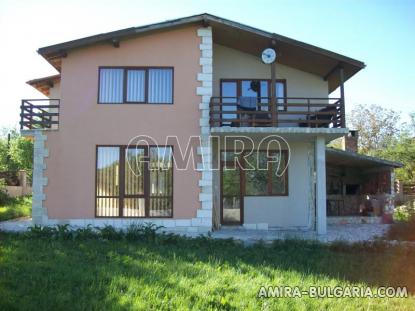 New 2 bedroom house 15 km from Varna front 2