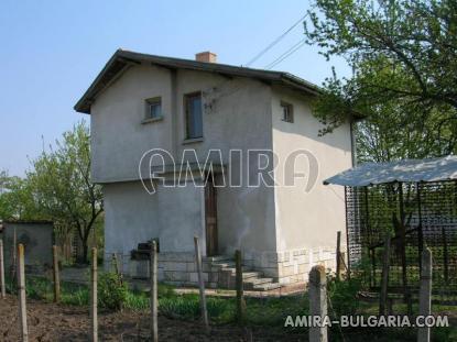 Furnished house in Bulgaria 39km from the beach back