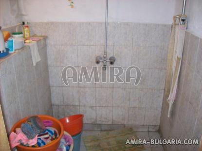 House with open panorama 25 km from Varna bathroom