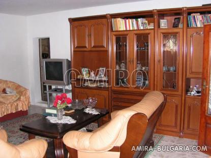 Spacious 5 bedroom house in Bulgaria Kavarna living room 3