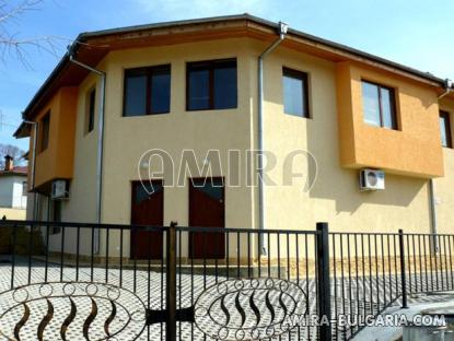 Furnished semi-detached bulgarian house 4 km from the beach side 1
