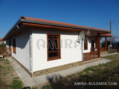 Semi-detached house with sea view 2