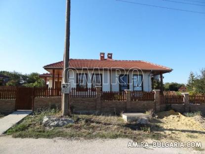 Semi-detached house with sea view 4