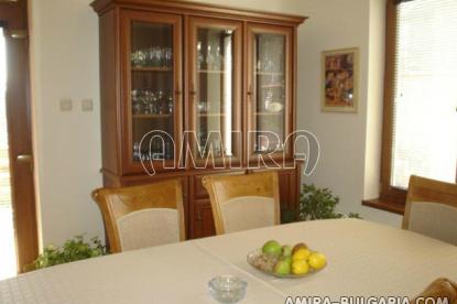 Luxury furnished house 6 km from Varna dining room