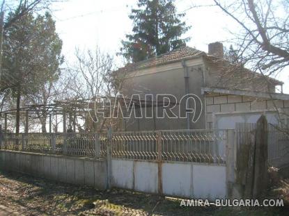 House with garage 48 km from the beach side 5