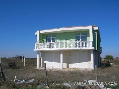 Second line sea view villa near a golf course front 3