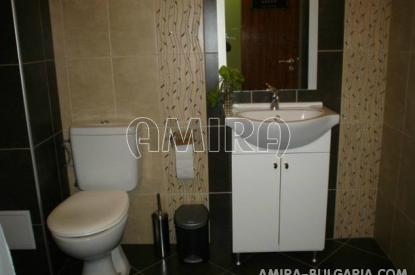 Luxury furnished house 6 km from Varna bathroom