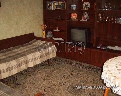 Furnished house with garage in Bulgaria living room