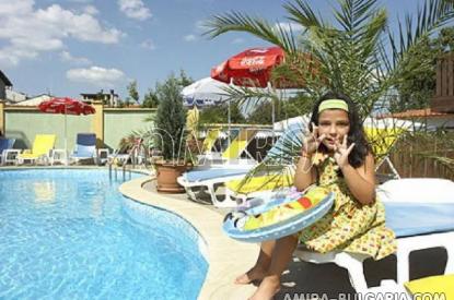 Family hotel in Kranevo pool 2