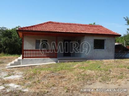 Bulgarian house 32km from the seaside front