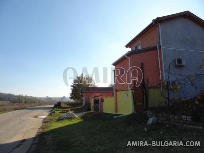 Furnished house with pool in Bulgaria 3
