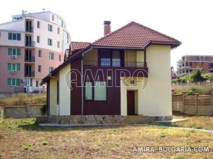 Furnished house in Varna front 1