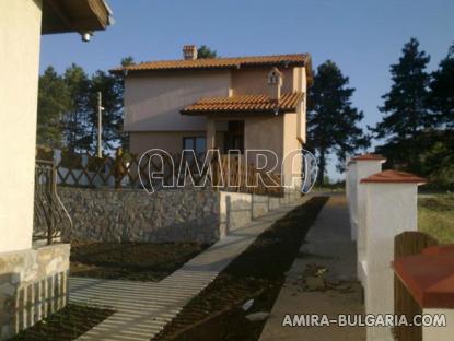 New house 6km from the beach 1