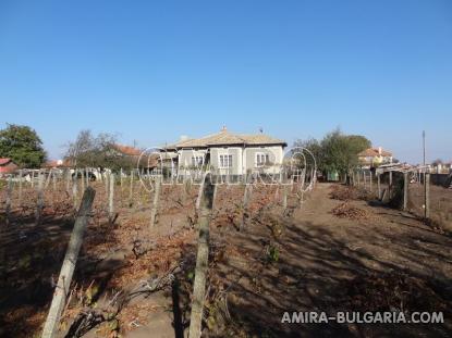 House with big plot 8km from the beach 3
