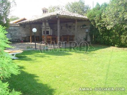 Semi-detached house 6km from Varna 9