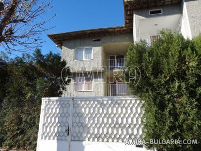 Semi-detached house 6km from Varna 7