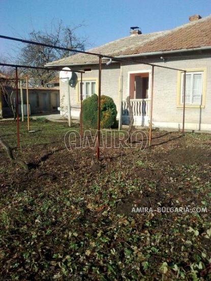 Bulgarian house 40km from the beach 4