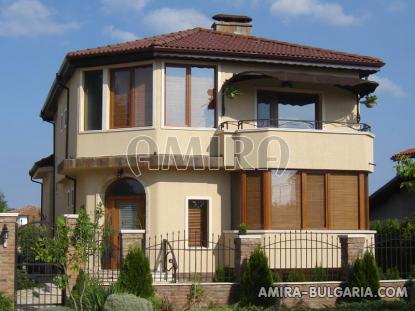 Luxury house next to Varna