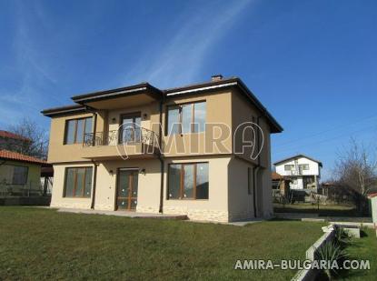 New house 5km from Kamchia beach 1