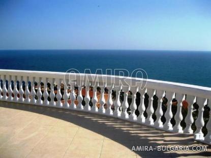 Luxury villa with breathtaking sea view 2