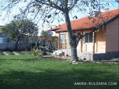 New furnished house in Bulgaria 8