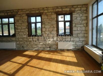 Authentic Bulgarian house near 2 lakes 8