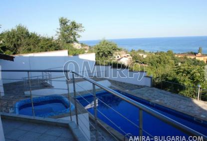 Excellent sea view house in Varna 2