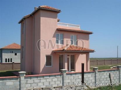 Sea view villa 200 m from a golf course side