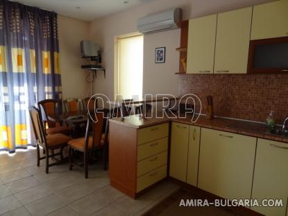 Furnished villa 50 m from Kamchia river kitchen