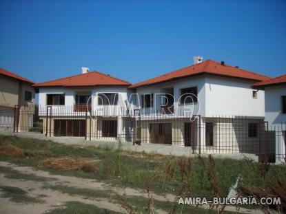 New house in a complex next to Varna complex 2
