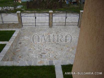 Furnished villa 50 m from Kamchia river parking