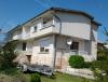 Semi-detached house 4km from the beach