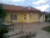 Renovated house 25 km from Varna front