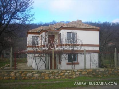 House in Bulgaria 10 km from Varna front