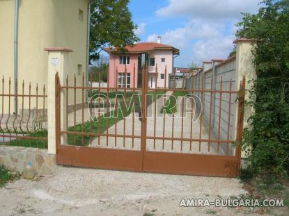 New 2 bedroom house in Bulgaria 4 km from the beach parking lot