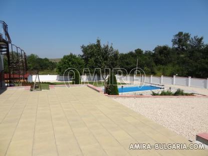 Huge furnished house with pool 28 km from Varna 2