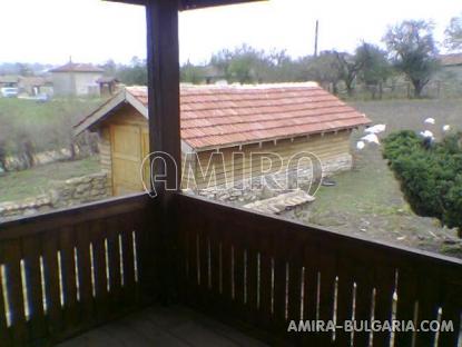 Authentic Bulgarian style house 28 km from Varna garage 3