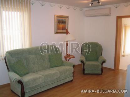 Furnished house 400 m from the beach sitting area