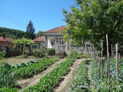 Bulgarian house 22km from the beach 3