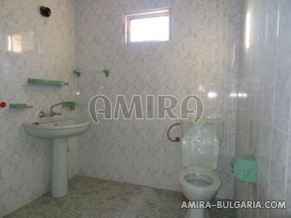 Furnished house near Albena Bulgaria bathroom