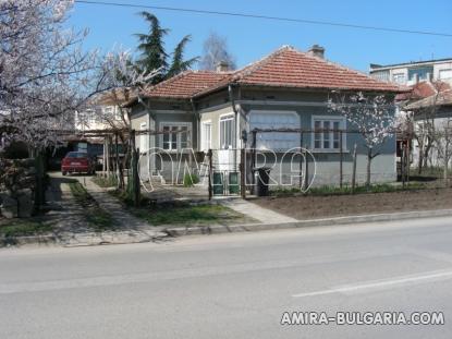 Bulgarian town house for sale 1