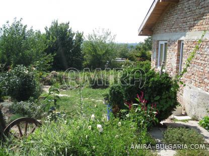 Furnished house near Varna garden 3