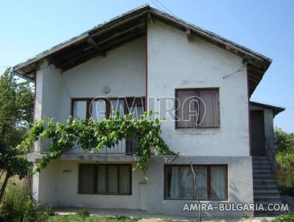 House in Bulgaria 10 km from Dobrich front